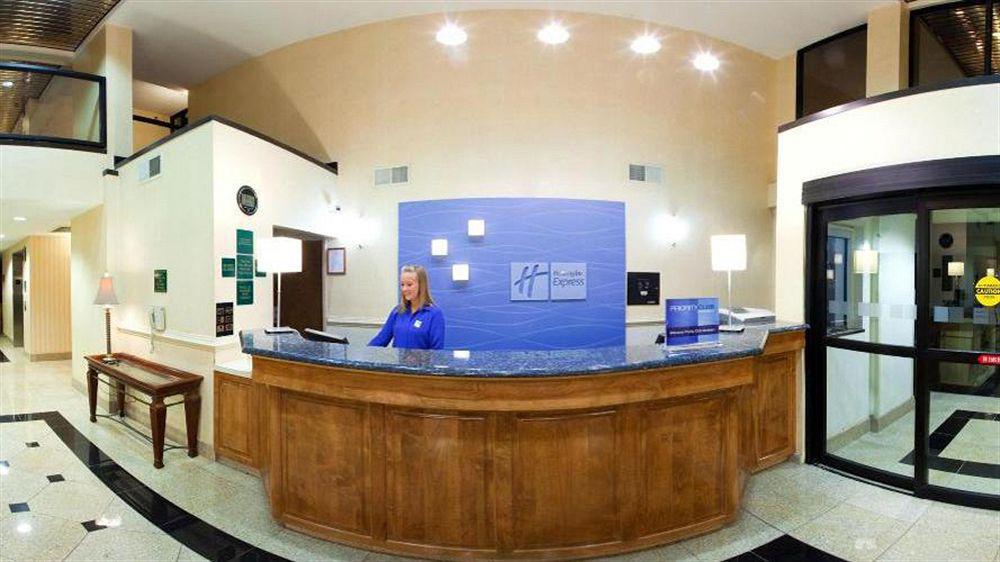 Holiday Inn Express Richmond-Mechanicsville By Ihg Buitenkant foto