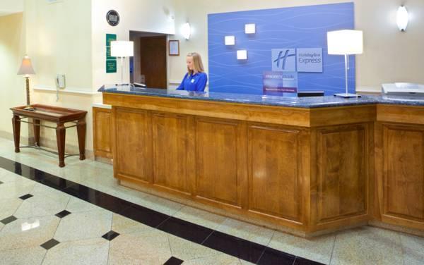 Holiday Inn Express Richmond-Mechanicsville By Ihg Buitenkant foto