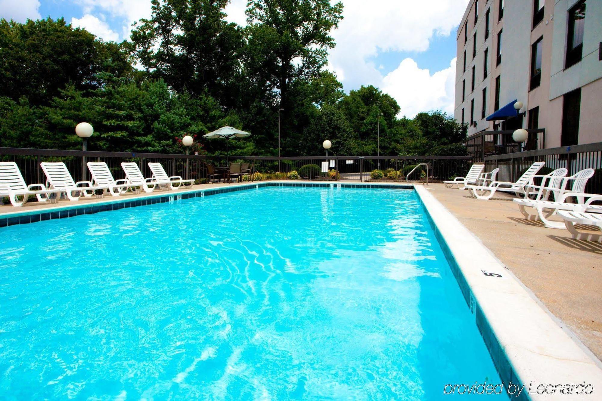 Holiday Inn Express Richmond-Mechanicsville By Ihg Buitenkant foto